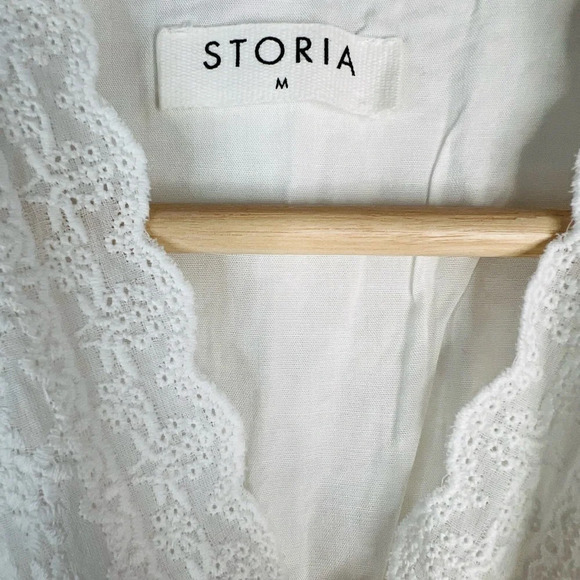 STORIA White Eyelet Romper Size M Skort Wrap Short Sleeve - Picture 4 of 11